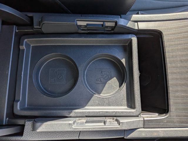 ハリアーハイブリッド Ｚ　純正フルセグナビ　ＪＢＬ　バックモニター　ＥＴＣ２．０　純正ドラレコ　電動リアゲート　衝突被害軽減システム　デジタルインナーミラー　クルーズコントロール　純正１９インチアルミ　ＬＥＤヘッドライト（37枚目）