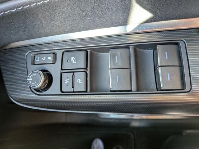 ハリアーハイブリッド Ｚ　純正フルセグナビ　ＪＢＬ　バックモニター　ＥＴＣ２．０　純正ドラレコ　電動リアゲート　衝突被害軽減システム　デジタルインナーミラー　クルーズコントロール　純正１９インチアルミ　ＬＥＤヘッドライト（42枚目）