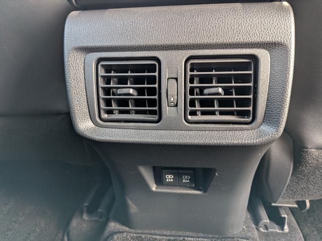 ハリアーハイブリッド Ｚ　純正フルセグナビ　ＪＢＬ　バックモニター　ＥＴＣ２．０　純正ドラレコ　電動リアゲート　衝突被害軽減システム　デジタルインナーミラー　クルーズコントロール　純正１９インチアルミ　ＬＥＤヘッドライト（46枚目）