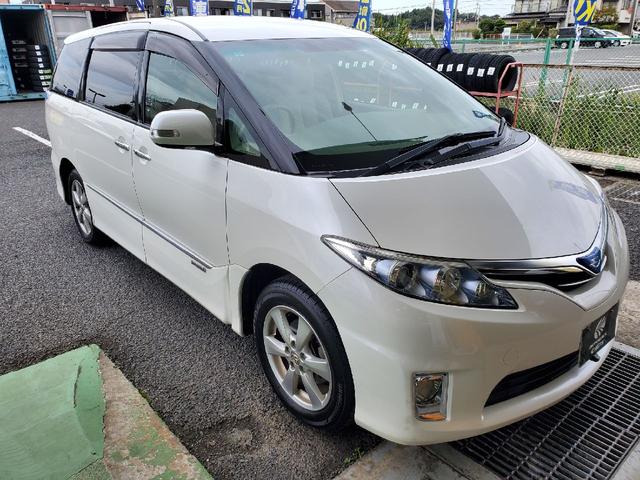 エスティマハイブリッド Ｘ　両側電動スライド　キーレス　フルセグ　ナビ＆ＴＶ　１７アルミホイール　乗車定員８人　エアバッグ　オートマ　フル装備　助手席エアバッグ　ＨＩＤヘッドライト　ＥＴＣ　バックカメラ　スマートキー（8枚目）