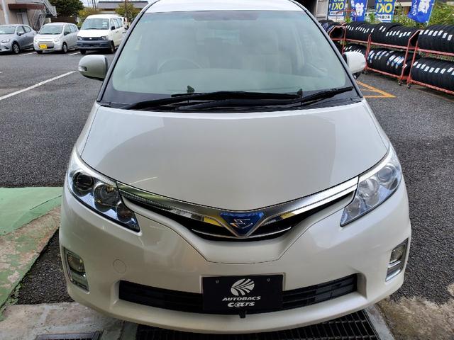 エスティマハイブリッド Ｘ　両側電動スライド　キーレス　フルセグ　ナビ＆ＴＶ　１７アルミホイール　乗車定員８人　エアバッグ　オートマ　フル装備　助手席エアバッグ　ＨＩＤヘッドライト　ＥＴＣ　バックカメラ　スマートキー（10枚目）