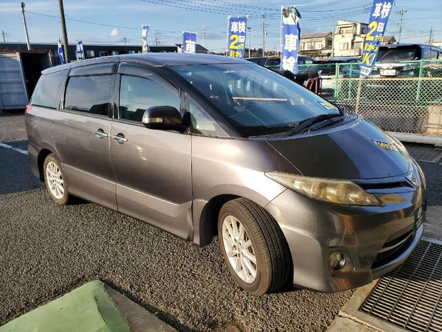 エスティマ ２．４アエラス　Ｇエディション　ワンオーナー　両側電動スライド　キーレス　フルセグ　ナビ＆ＴＶ　１７アルミホイール　乗車定員７人　エアバッグ　オートマ　フル装備　助手席エアバッグ　ＨＩＤヘッドライト　ＥＴＣ　バックカメラ（4枚目）