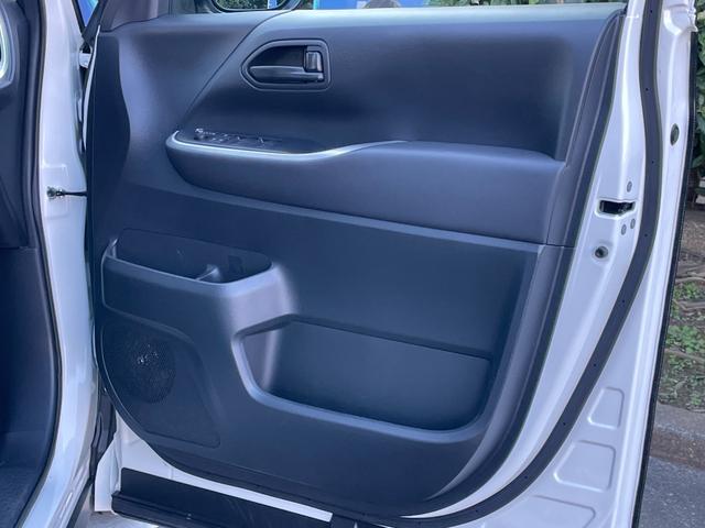 ノア ハイブリッドＳ－Ｇ　ワンオーナー　ナビＴＶ　ＤＶＤ　ＥＴＣ　バックカメラ　追従クルーズコントロール　レーンアシスト　衝突被害軽減ブレーキ　両側スライド・片側電動　オートハイビーム　ＬＥＤヘッドランプ　スマートキー（40枚目）