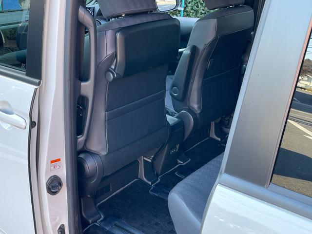 ノア ハイブリッドＳ－Ｇ　ワンオーナー　ナビＴＶ　ＤＶＤ　ＥＴＣ　バックカメラ　追従クルーズコントロール　レーンアシスト　衝突被害軽減ブレーキ　両側スライド・片側電動　オートハイビーム　ＬＥＤヘッドランプ　スマートキー（42枚目）