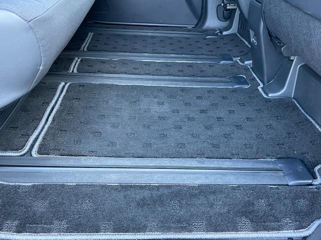 ノア ハイブリッドＳ－Ｇ　ワンオーナー　ナビＴＶ　ＤＶＤ　ＥＴＣ　バックカメラ　追従クルーズコントロール　レーンアシスト　衝突被害軽減ブレーキ　両側スライド・片側電動　オートハイビーム　ＬＥＤヘッドランプ　スマートキー（74枚目）