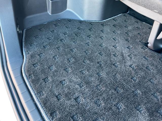 ノア ハイブリッドＳ－Ｇ　ワンオーナー　ナビＴＶ　ＤＶＤ　ＥＴＣ　バックカメラ　追従クルーズコントロール　レーンアシスト　衝突被害軽減ブレーキ　両側スライド・片側電動　オートハイビーム　ＬＥＤヘッドランプ　スマートキー（80枚目）