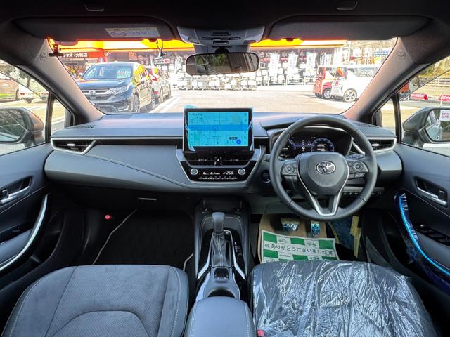 カローラツーリング アクティブスポーツ　特別仕様車／セーフティーセンス／ＢＳＭ／Ｔ－コネクトナビ／フルセグ／ＥＴＣ２．０／バックカメラ／クリアランスソナー／前席シートヒーター／ステアリングヒーター／ＡＣ１００Ｖ・１５００Ｗ電源（2枚目）
