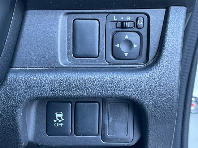 デイズ ハイウェイスター　Ｇターボ　ＩＭＰＵＬフロントクロームスポイラー　ユーザー買取車　アラウンドビューモニター　プッシュスタート　オートエアコン　クラリオンメモリーナビ　ワンセグＴＶ　ステアリングリモコン　ＨＩＤ　オートライト（11枚目）