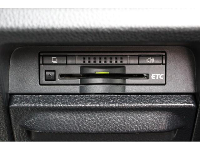 ノア Si ナビ TV ETC バックカメラ 両側スライド・片側電動 LEDヘッドランプ スマートキー アルミホイール アイドリングストップ 電動格納ミラー(11枚目)