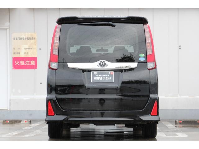 ノア Si ナビ TV ETC バックカメラ 両側スライド・片側電動 LEDヘッドランプ スマートキー アルミホイール アイドリングストップ 電動格納ミラー(19枚目)