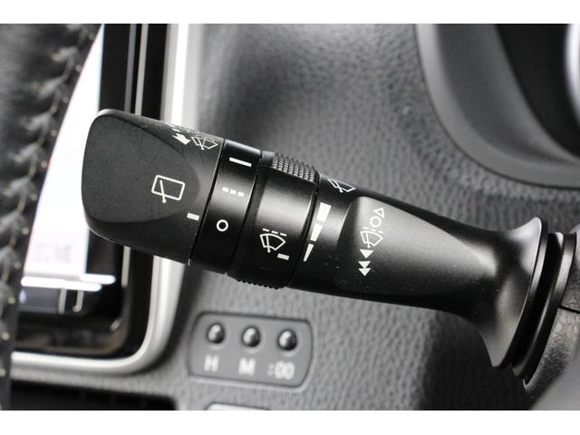 ノア Si ナビ TV ETC バックカメラ 両側スライド・片側電動 LEDヘッドランプ スマートキー アルミホイール アイドリングストップ 電動格納ミラー(41枚目)
