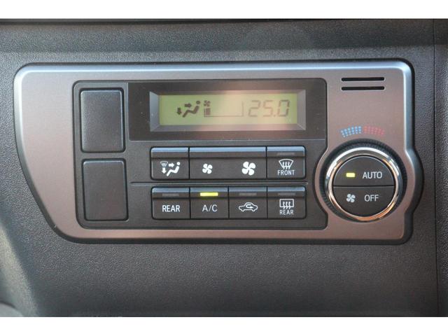 ハイエースバン スーパーＧＬ　ダークプライムＩＩ　ベッドキット　シートカバー　全周囲カメラ　ナビ　ＴＶ　ＥＴＣ　両側パワースライドドア　レーンアシスト　衝突被害軽減システム　オートマチックハイビーム　スマートキー　電動格納ミラー（18枚目）