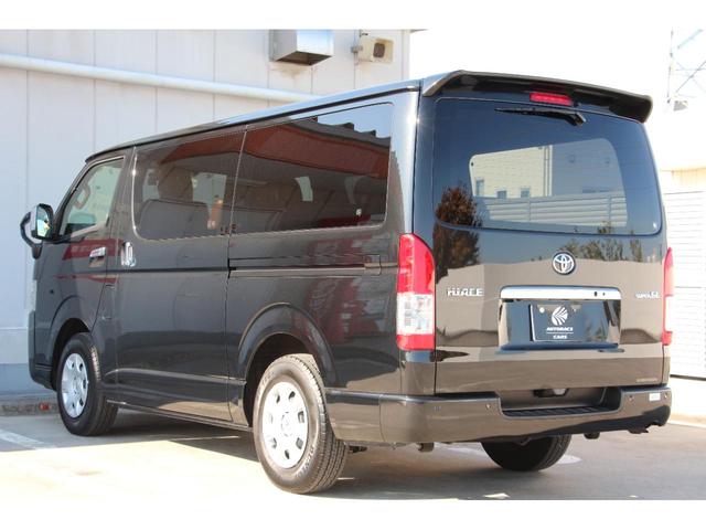 ハイエースバン スーパーＧＬ　ダークプライムＩＩ　ベッドキット　シートカバー　全周囲カメラ　ナビ　ＴＶ　ＥＴＣ　両側パワースライドドア　レーンアシスト　衝突被害軽減システム　オートマチックハイビーム　スマートキー　電動格納ミラー（34枚目）