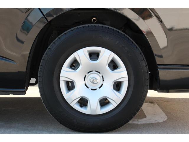 ハイエースバン スーパーＧＬ　ダークプライムＩＩ　ベッドキット　シートカバー　全周囲カメラ　ナビ　ＴＶ　ＥＴＣ　両側パワースライドドア　レーンアシスト　衝突被害軽減システム　オートマチックハイビーム　スマートキー　電動格納ミラー（38枚目）