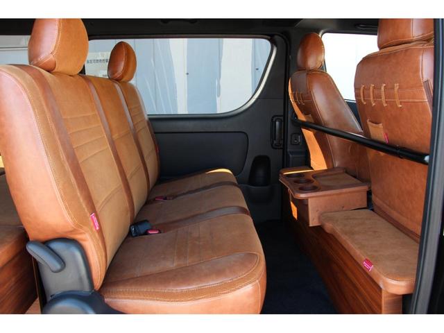 ハイエースバン スーパーＧＬ　ダークプライムＩＩ　ベッドキット　シートカバー　全周囲カメラ　ナビ　ＴＶ　ＥＴＣ　両側パワースライドドア　レーンアシスト　衝突被害軽減システム　オートマチックハイビーム　スマートキー　電動格納ミラー（52枚目）