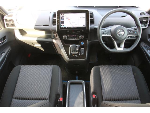 セレナ ｅ－パワー　ハイウェイスターＶ　ワンオーナー　プロパイロット　アラウンドビューモニター　ナビ　ＴＶ　クリアランスソナー　両側電動スライドドア　オートライト　ＬＥＤヘッドランプ　スマートキー（2枚目）