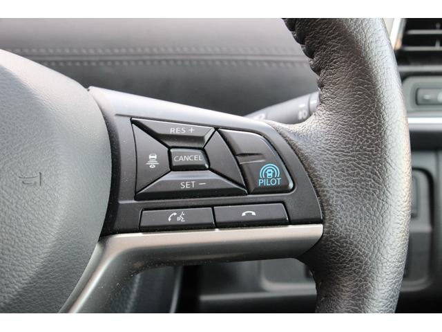 セレナ ｅ－パワー　ハイウェイスターＶ　ワンオーナー　プロパイロット　アラウンドビューモニター　ナビ　ＴＶ　クリアランスソナー　両側電動スライドドア　オートライト　ＬＥＤヘッドランプ　スマートキー（5枚目）