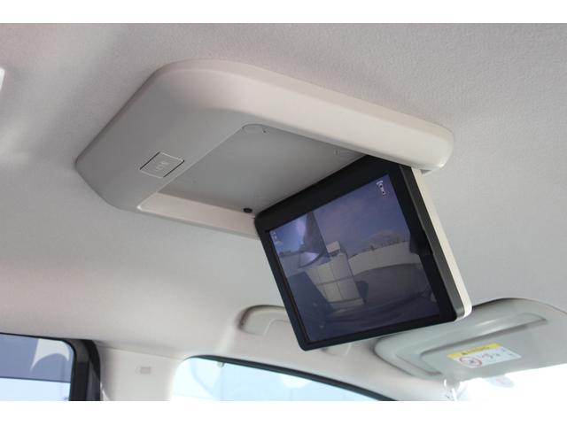 セレナ ｅ－パワー　ハイウェイスターＶ　ワンオーナー　プロパイロット　アラウンドビューモニター　ナビ　ＴＶ　クリアランスソナー　両側電動スライドドア　オートライト　ＬＥＤヘッドランプ　スマートキー（12枚目）