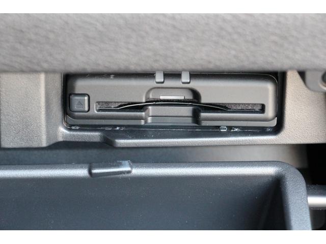 セレナ ｅ－パワー　ハイウェイスターＶ　ワンオーナー　プロパイロット　アラウンドビューモニター　ナビ　ＴＶ　クリアランスソナー　両側電動スライドドア　オートライト　ＬＥＤヘッドランプ　スマートキー（16枚目）