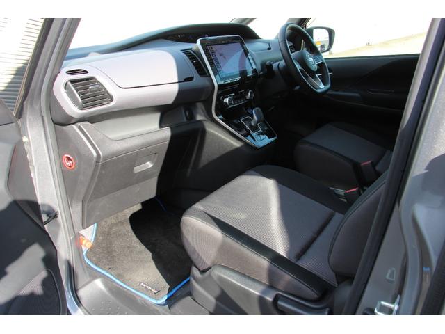 セレナ ｅ－パワー　ハイウェイスターＶ　ワンオーナー　プロパイロット　アラウンドビューモニター　ナビ　ＴＶ　クリアランスソナー　両側電動スライドドア　オートライト　ＬＥＤヘッドランプ　スマートキー（35枚目）