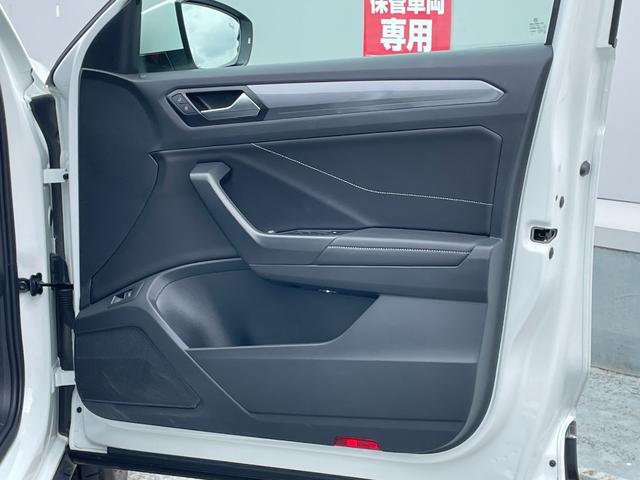 T-ロック TSI スタイル ドライブレコーダー バックカメラ クリアランスソナー 追従クルーズコントロール パークアシスト 衝突被害軽減システム ナビ オートライト LEDヘッドランプ ヘッドライトウォッシャー アルミホイール(35枚目)