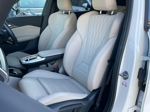 Ｘ１ ｘＤｒｉｖｅ　２０ｉ　Ｍスポーツ　ワンオーナー　４ＷＤ　ＥＴＣ　全周囲カメラ　クリアランスソナー　オートクルーズコントロール　レーンアシスト　パワーシート　衝突被害軽減システム　ナビ　ＬＥＤヘッドランプ　ＨＵＤ　電動リアゲート（45枚目）