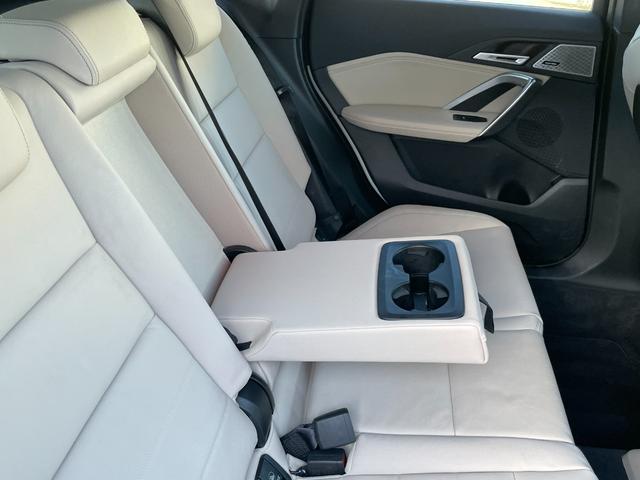 Ｘ１ ｘＤｒｉｖｅ　２０ｉ　Ｍスポーツ　ワンオーナー　４ＷＤ　ＥＴＣ　全周囲カメラ　クリアランスソナー　オートクルーズコントロール　レーンアシスト　パワーシート　衝突被害軽減システム　ナビ　ＬＥＤヘッドランプ　ＨＵＤ　電動リアゲート（58枚目）