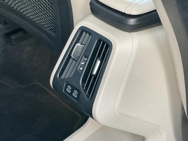 Ｘ１ ｘＤｒｉｖｅ　２０ｉ　Ｍスポーツ　ワンオーナー　４ＷＤ　ＥＴＣ　全周囲カメラ　クリアランスソナー　オートクルーズコントロール　レーンアシスト　パワーシート　衝突被害軽減システム　ナビ　ＬＥＤヘッドランプ　ＨＵＤ　電動リアゲート（76枚目）