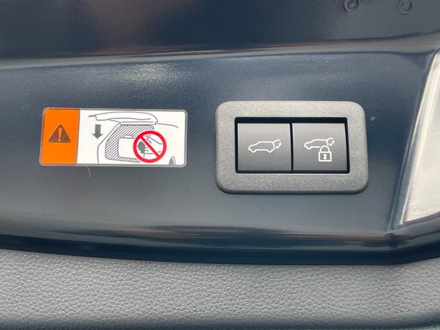 プリウス Z ワンオーナー サイドバイザー フロアマットデラックス デジタルインナーミラー 純正ナビフルセグTV パノラミックビュー ETC2.0 衝突被害軽減ブレーキ ブラインドスポットモニター 追従クルコン(46枚目)