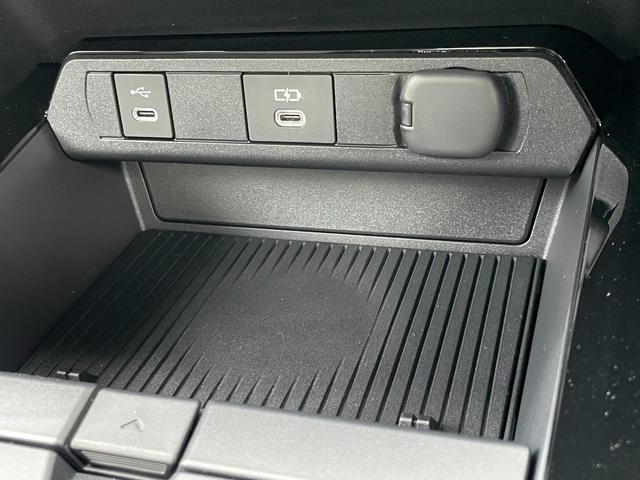 プリウス Z ワンオーナー サイドバイザー フロアマットデラックス デジタルインナーミラー 純正ナビフルセグTV パノラミックビュー ETC2.0 衝突被害軽減ブレーキ ブラインドスポットモニター 追従クルコン(53枚目)