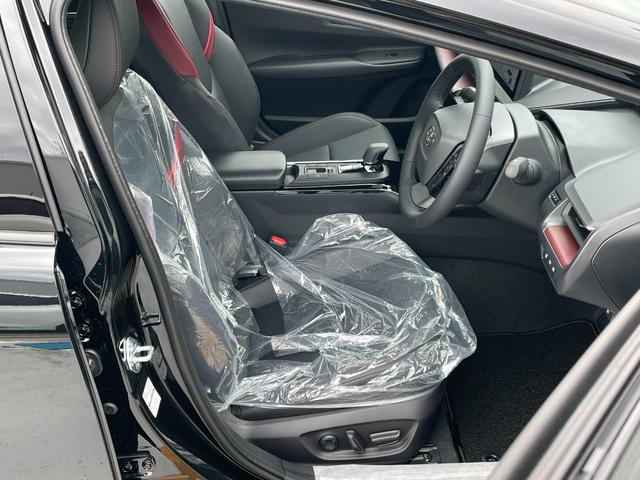 プリウス Z ワンオーナー サイドバイザー フロアマットデラックス デジタルインナーミラー 純正ナビフルセグTV パノラミックビュー ETC2.0 衝突被害軽減ブレーキ ブラインドスポットモニター 追従クルコン(59枚目)