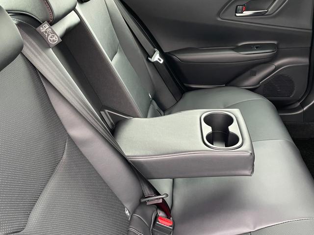 プリウス Z ワンオーナー サイドバイザー フロアマットデラックス デジタルインナーミラー 純正ナビフルセグTV パノラミックビュー ETC2.0 衝突被害軽減ブレーキ ブラインドスポットモニター 追従クルコン(71枚目)