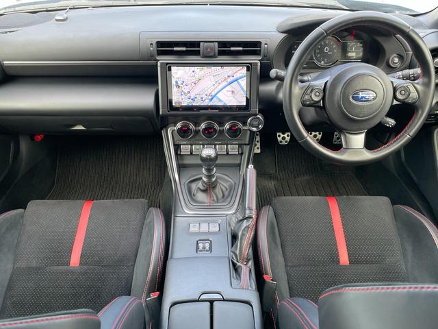 ＢＲＺ Ｓ　ワンオーナー　カロッツェリアサイバーナビ　フルセグＴＶ　バックカメラ　ＥＴＣ　ドライブレコーダー　ＳＴＩエアロパーツ　ＬＥＤアクセサリーライナー　シートヒーター　クルーズコントロール　ＴＶジャンパー（2枚目）