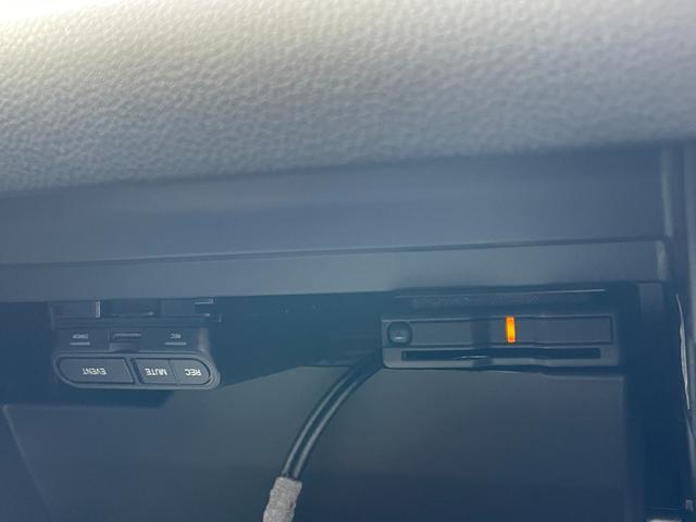 ＢＲＺ Ｓ　ワンオーナー　カロッツェリアサイバーナビ　フルセグＴＶ　バックカメラ　ＥＴＣ　ドライブレコーダー　ＳＴＩエアロパーツ　ＬＥＤアクセサリーライナー　シートヒーター　クルーズコントロール　ＴＶジャンパー（13枚目）