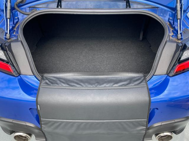 ＢＲＺ Ｓ　ワンオーナー　カロッツェリアサイバーナビ　フルセグＴＶ　バックカメラ　ＥＴＣ　ドライブレコーダー　ＳＴＩエアロパーツ　ＬＥＤアクセサリーライナー　シートヒーター　クルーズコントロール　ＴＶジャンパー（41枚目）