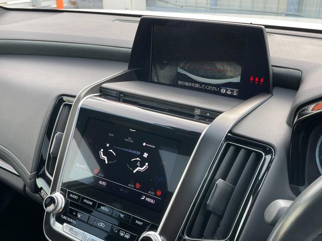 クラウンハイブリッド RSアドバンス 純正ナビフルセグTV ブルーレイ ETC2.0 バックカメラ 衝突被害軽減ブレーキ 追従クルーズコントロール ムーンルーフ パーキングアシスト ブラインドスポットモニター シートヒーター リアシェード(6枚目)