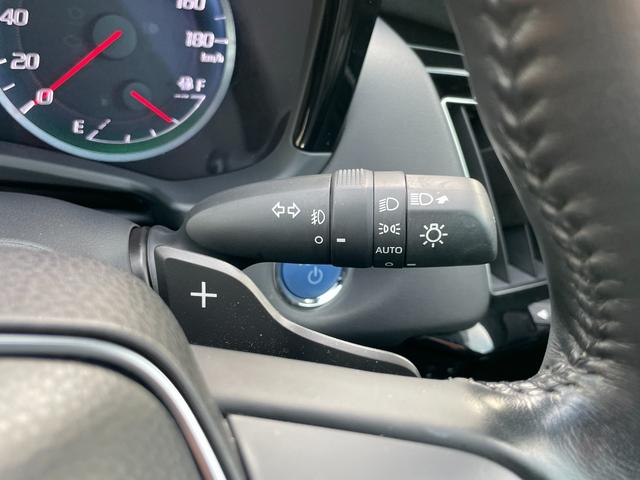 クラウンハイブリッド RSアドバンス 純正ナビフルセグTV ブルーレイ ETC2.0 バックカメラ 衝突被害軽減ブレーキ 追従クルーズコントロール ムーンルーフ パーキングアシスト ブラインドスポットモニター シートヒーター リアシェード(31枚目)