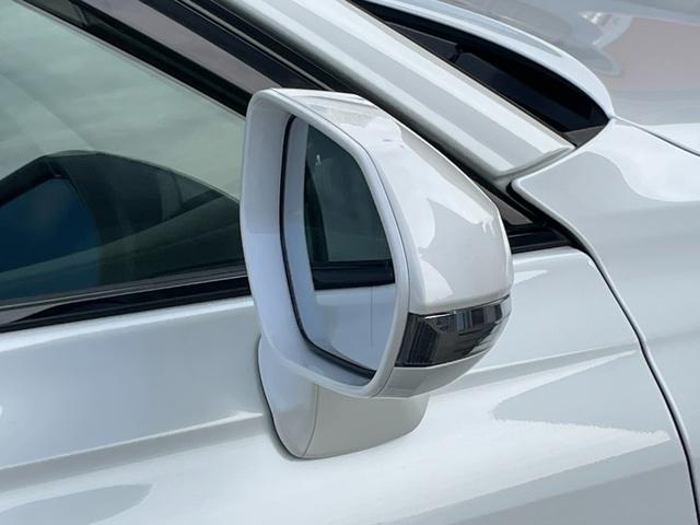 クラウンハイブリッド RSアドバンス 純正ナビフルセグTV ブルーレイ ETC2.0 バックカメラ 衝突被害軽減ブレーキ 追従クルーズコントロール ムーンルーフ パーキングアシスト ブラインドスポットモニター シートヒーター リアシェード(39枚目)