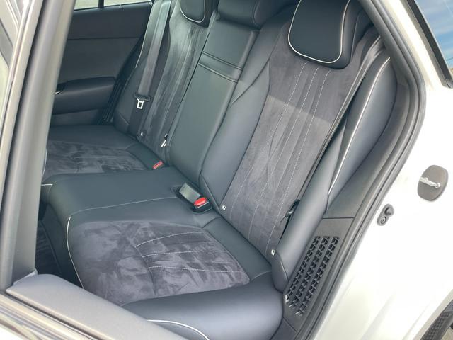 クラウンハイブリッド RSアドバンス 純正ナビフルセグTV ブルーレイ ETC2.0 バックカメラ 衝突被害軽減ブレーキ 追従クルーズコントロール ムーンルーフ パーキングアシスト ブラインドスポットモニター シートヒーター リアシェード(51枚目)