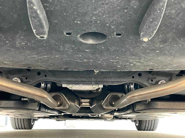 クラウンハイブリッド RSアドバンス 純正ナビフルセグTV ブルーレイ ETC2.0 バックカメラ 衝突被害軽減ブレーキ 追従クルーズコントロール ムーンルーフ パーキングアシスト ブラインドスポットモニター シートヒーター リアシェード(59枚目)