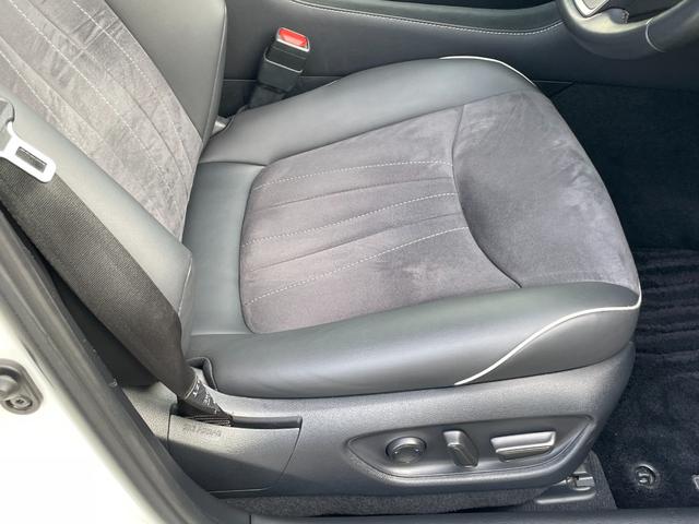 クラウンハイブリッド RSアドバンス 純正ナビフルセグTV ブルーレイ ETC2.0 バックカメラ 衝突被害軽減ブレーキ 追従クルーズコントロール ムーンルーフ パーキングアシスト ブラインドスポットモニター シートヒーター リアシェード(73枚目)