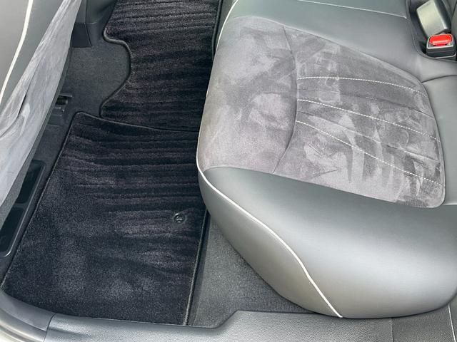 クラウンハイブリッド RSアドバンス 純正ナビフルセグTV ブルーレイ ETC2.0 バックカメラ 衝突被害軽減ブレーキ 追従クルーズコントロール ムーンルーフ パーキングアシスト ブラインドスポットモニター シートヒーター リアシェード(77枚目)