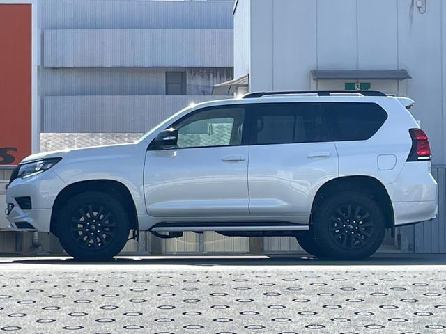 ランドクルーザープラド TX Lパッケージ マットブラックエディション ワンオーナー 純正ナビ フルセグTV ETC2.0 全方位モニター ムーンルーフ TRDエアロ 専用グリル・アルミ オートライト シートベンチレーター 追従クルーズコントロール 衝突被害軽減ブレーキ(31枚目)