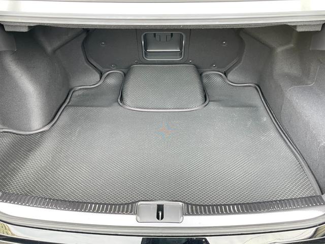 クラウンクロスオーバー RSアドバンスド ワンオーナー GRエアロパーツセット ムーンルーフ 4眼LEDヘッドライト ディスプレイオーディオPlusナビ TVパノラミックビューモニター ETC2.0 前後シートヒーター デジタルインナーミラー(19枚目)