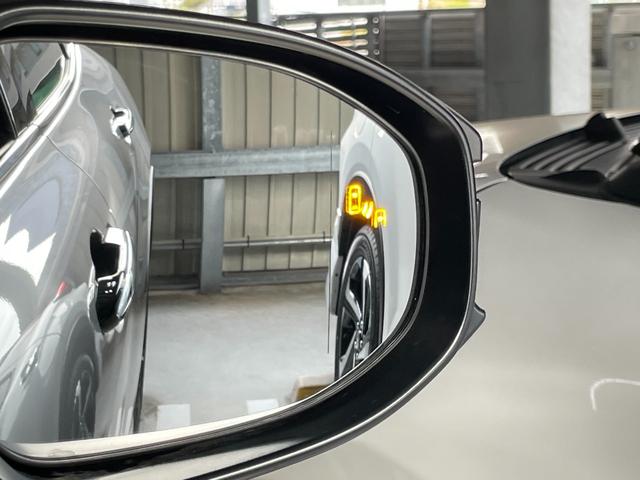 クラウンクロスオーバー RSアドバンスド ワンオーナー GRエアロパーツセット ムーンルーフ 4眼LEDヘッドライト ディスプレイオーディオPlusナビ TVパノラミックビューモニター ETC2.0 前後シートヒーター デジタルインナーミラー(22枚目)