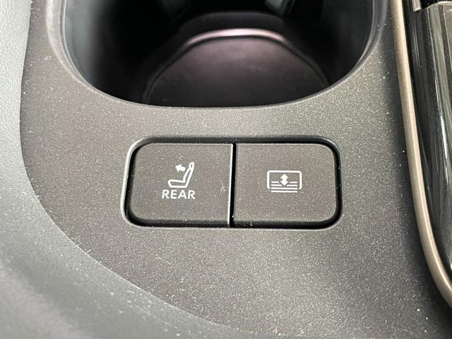 クラウンクロスオーバー RSアドバンスド ワンオーナー GRエアロパーツセット ムーンルーフ 4眼LEDヘッドライト ディスプレイオーディオPlusナビ TVパノラミックビューモニター ETC2.0 前後シートヒーター デジタルインナーミラー(41枚目)