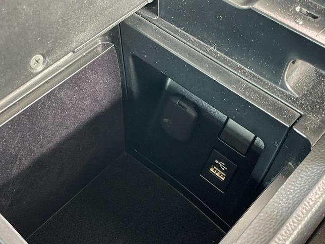 クラウンクロスオーバー RSアドバンスド ワンオーナー GRエアロパーツセット ムーンルーフ 4眼LEDヘッドライト ディスプレイオーディオPlusナビ TVパノラミックビューモニター ETC2.0 前後シートヒーター デジタルインナーミラー(52枚目)