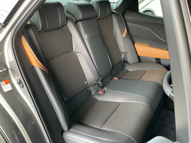 クラウンクロスオーバー RSアドバンスド ワンオーナー GRエアロパーツセット ムーンルーフ 4眼LEDヘッドライト ディスプレイオーディオPlusナビ TVパノラミックビューモニター ETC2.0 前後シートヒーター デジタルインナーミラー(71枚目)