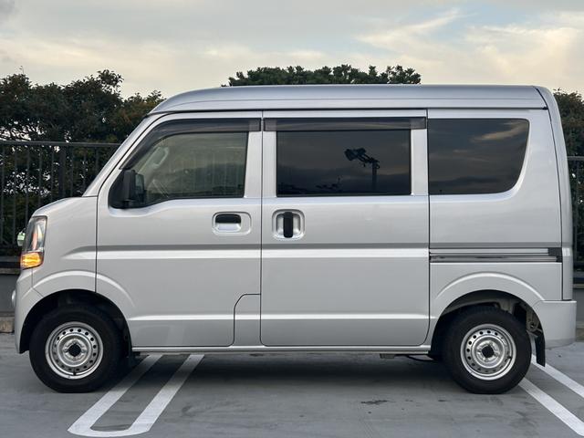 ＮＶ１００クリッパーバン ＤＸ　キーレス　ＡＴ　ＥＴＣ　デジタルインナーミラー　ＡＭ／ＦＭラジオ　両側スライドドア　エアコン　運転席エアバッグ　助手席エアバッグ　サイドバイザー　ラバー製フロアマット（19枚目）