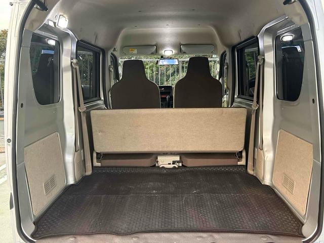 ＮＶ１００クリッパーバン ＤＸ　キーレス　ＡＴ　ＥＴＣ　デジタルインナーミラー　ＡＭ／ＦＭラジオ　両側スライドドア　エアコン　運転席エアバッグ　助手席エアバッグ　サイドバイザー　ラバー製フロアマット（22枚目）